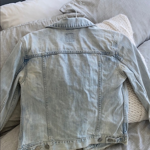 Jean Jacket - Picture 4 of 4